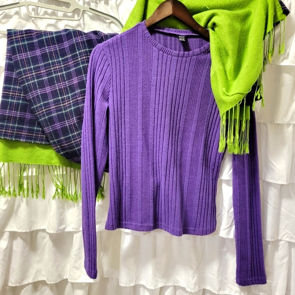 💵3/$20 Pashmina Sewn Flannel Side Long Sleeve Shein Top - Picture 3 of 15